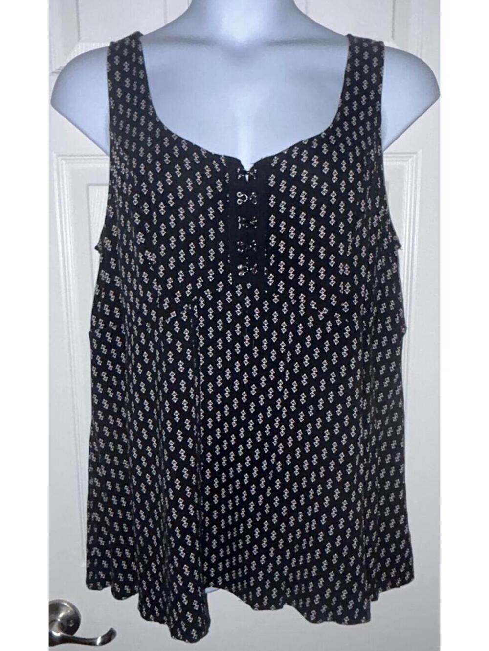 Torrid Fit and Flare Tank Top Size 2